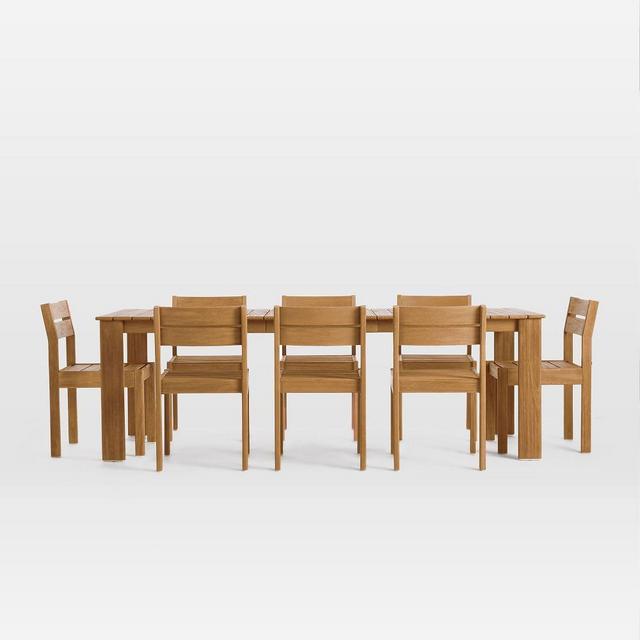 Playa Outdoor Expandable Dining Table & 8 Chairs Set