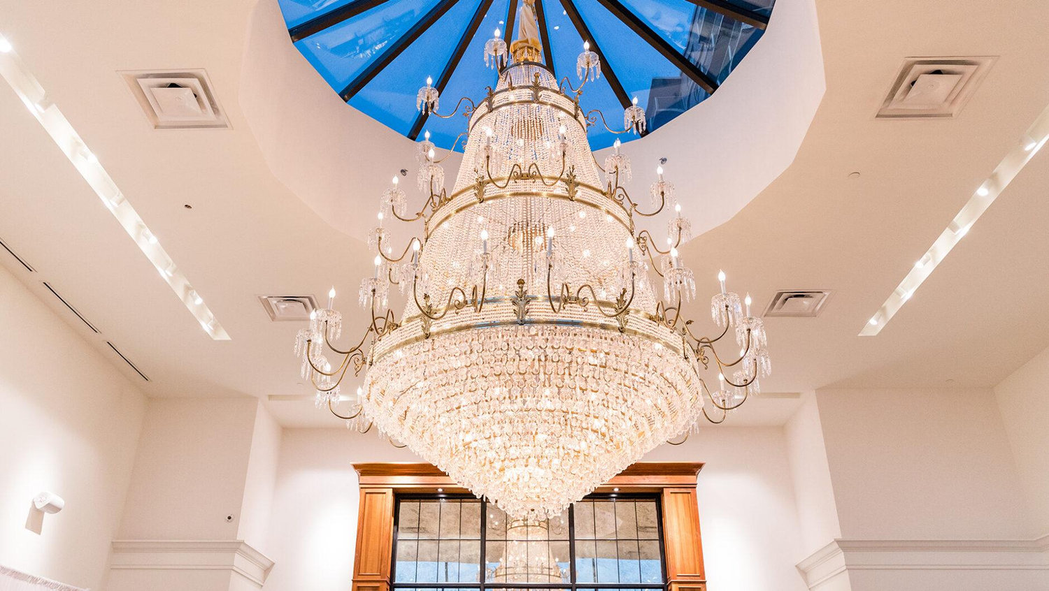 The Wedding Website of Miles Baldwin and Alyssa Bailey
