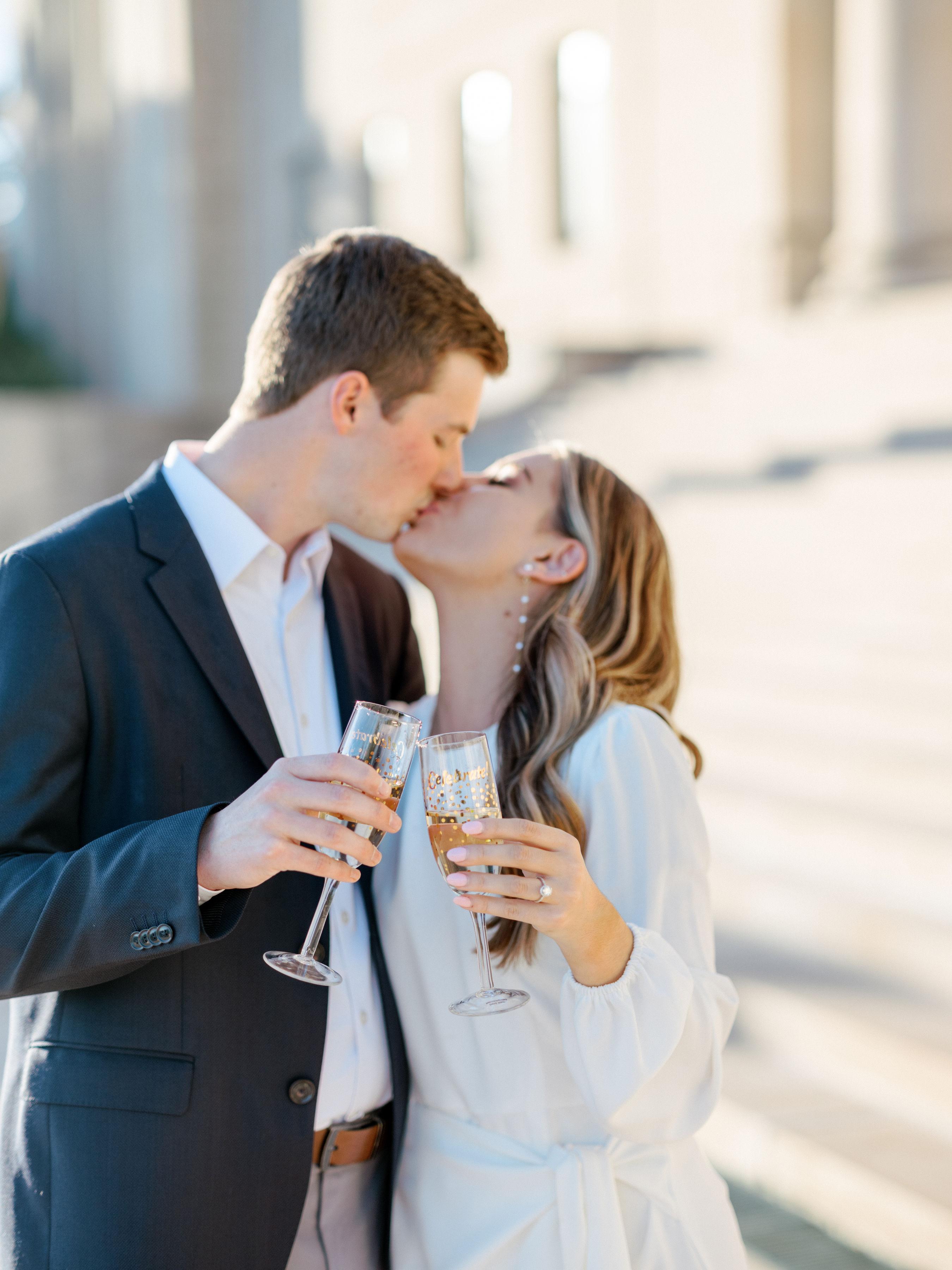 The Wedding Website of Lauren Londeen and Adam Gleason