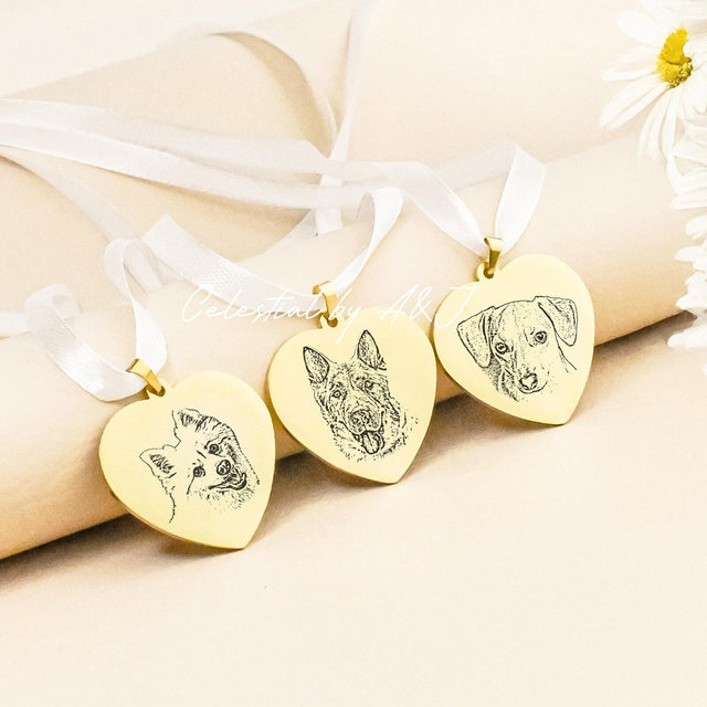 Wedding Bouquet Charm Custom Pet Portrait Gift for Brides, Heart Shape Engraved Bridal Bouquet Personalized Planner Charm With Dog Photo