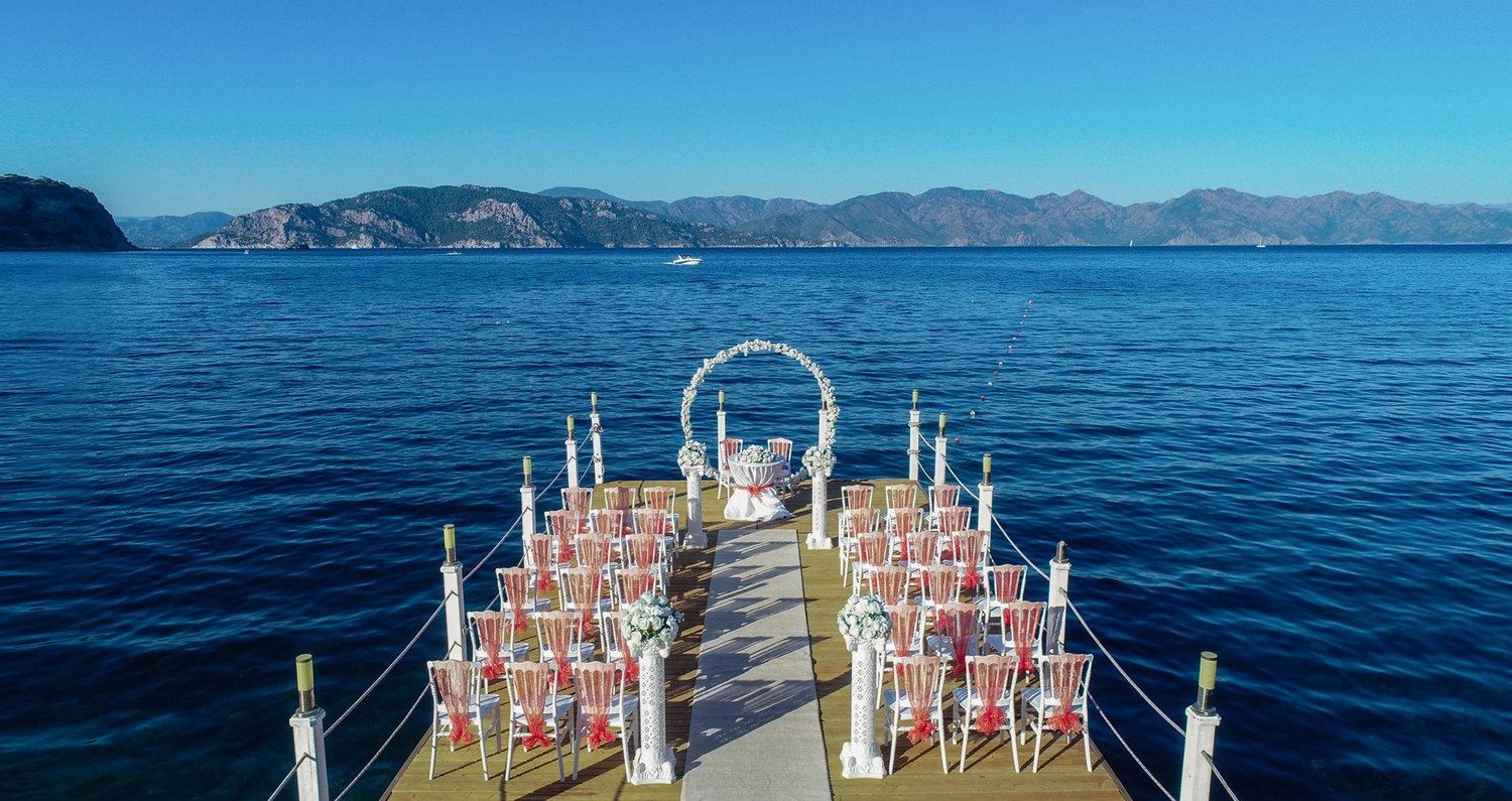 The Wedding Website of Liberty Greenhalgh and Jay Speakman
