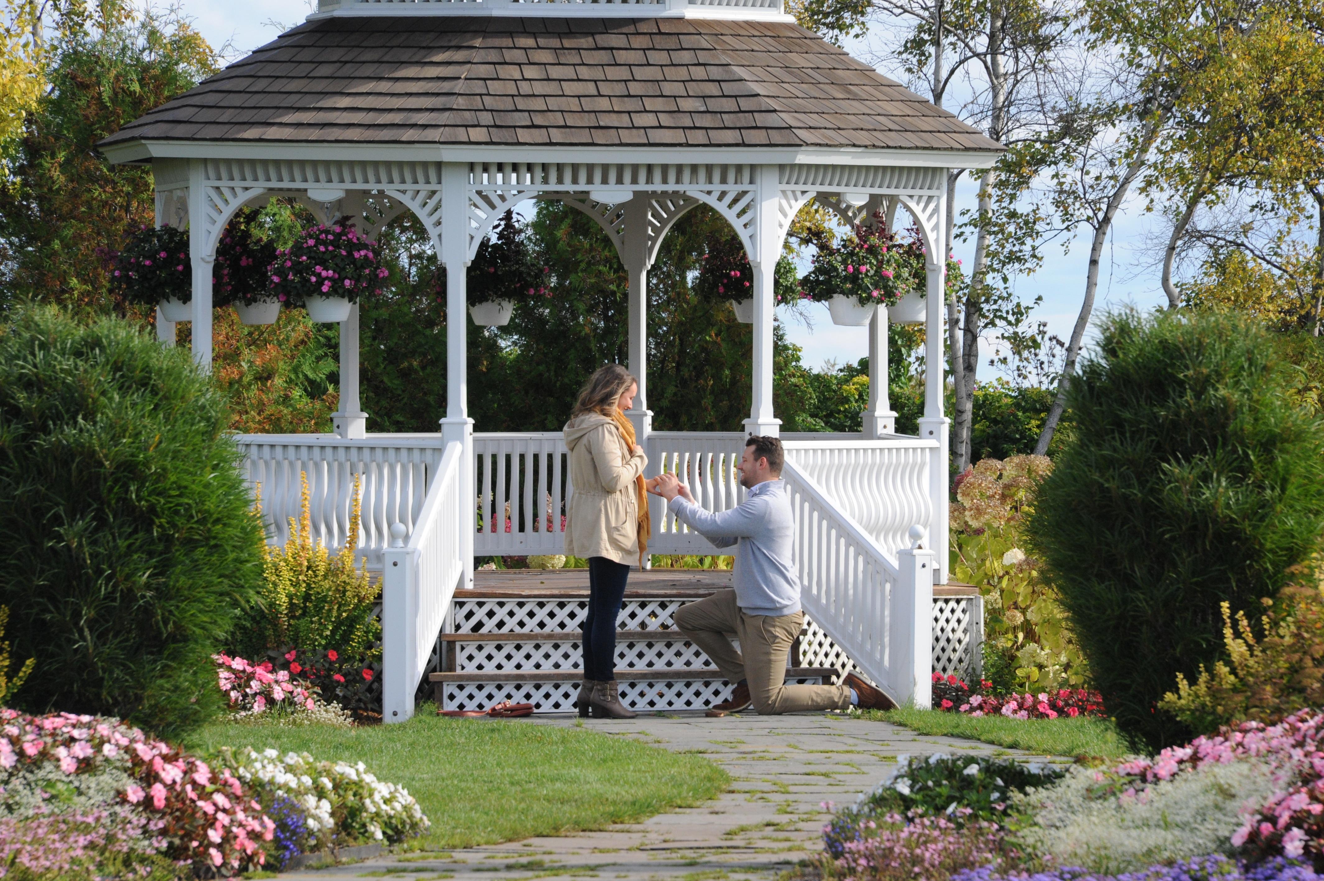 The Wedding Website of Lindsey Burke and Scott Rasmussen