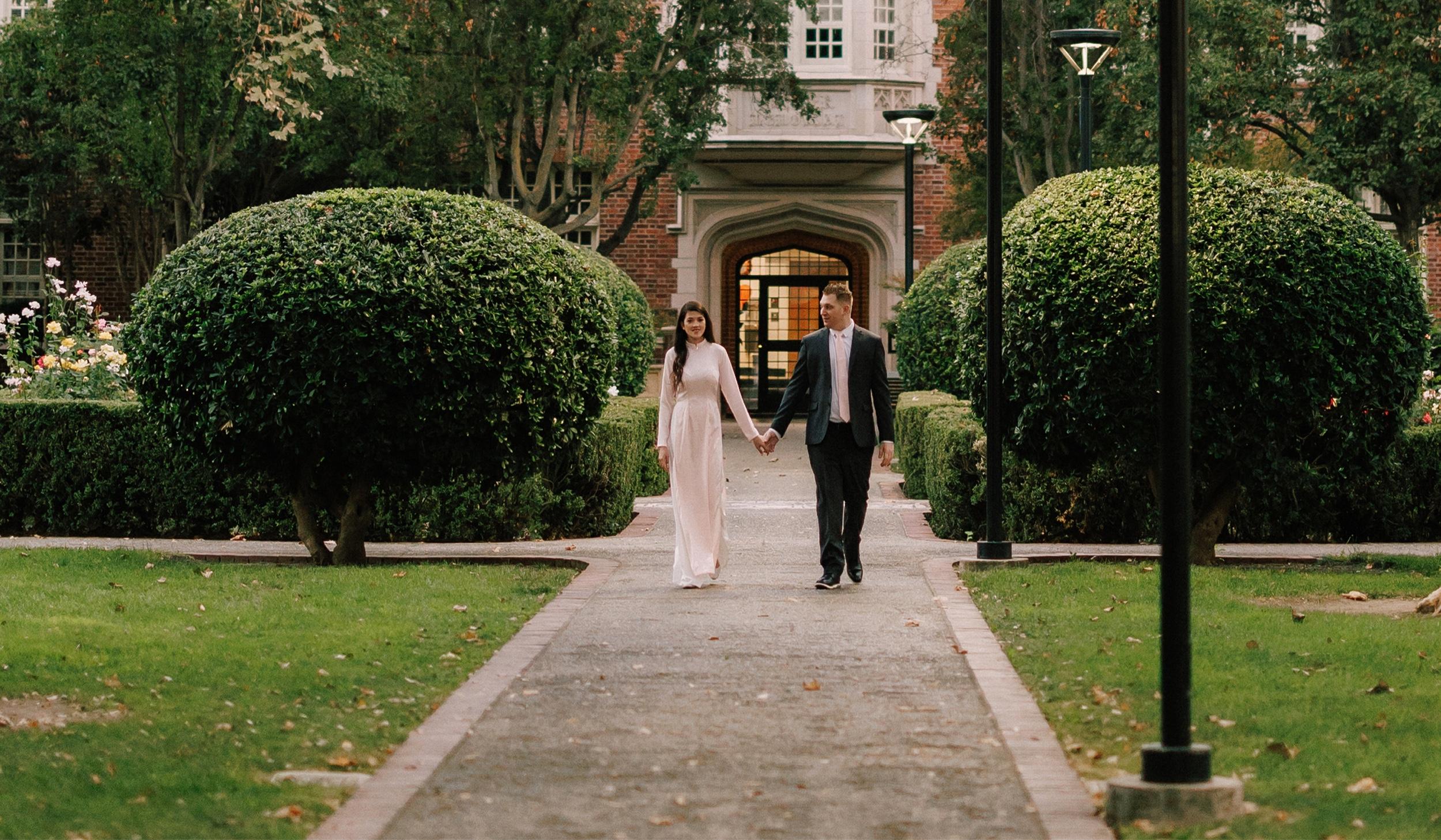 The Wedding Website of Manthi Huyen and Nicholas Bobson