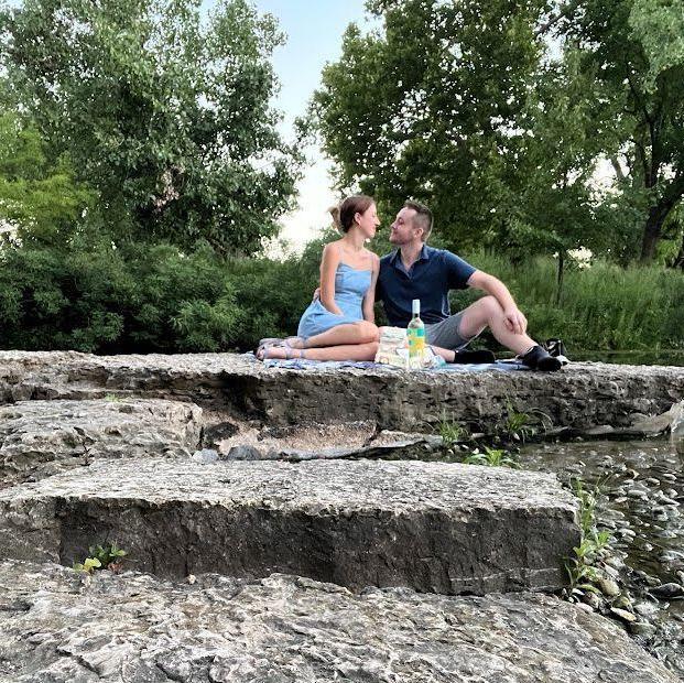 Picnic date in forest park