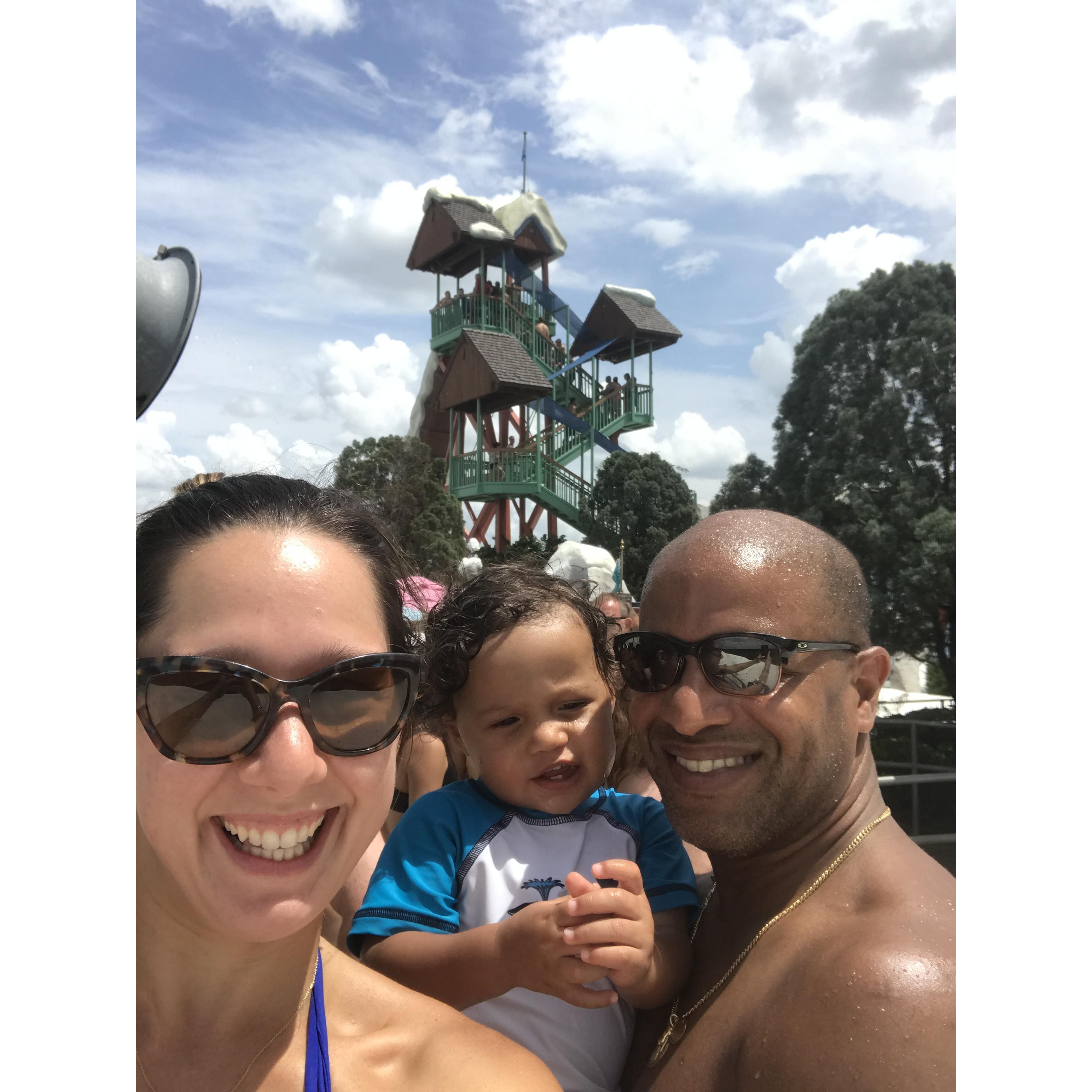 Disney.
Our first water park.
Nosso primeiro parque aquático.