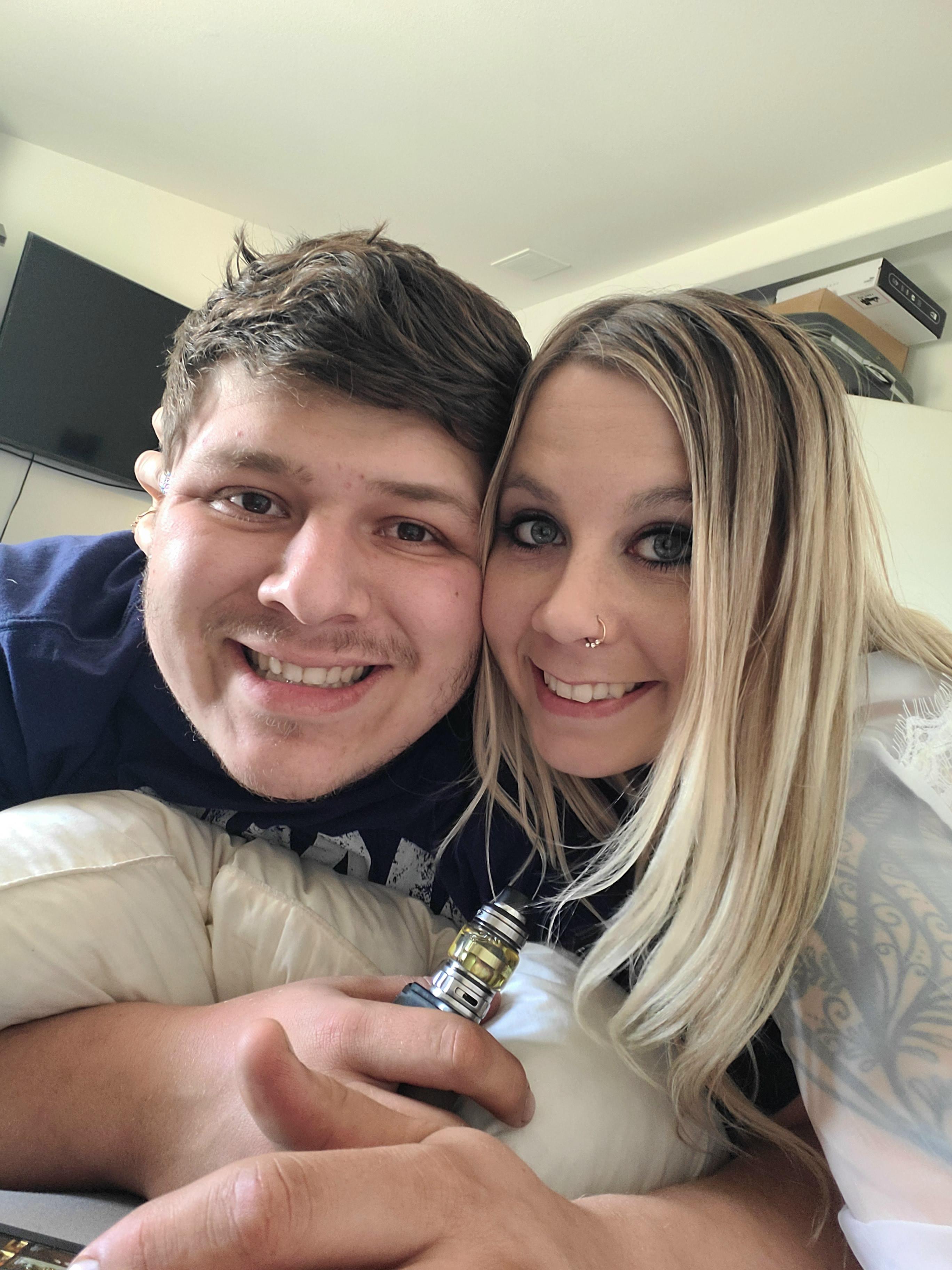 The Wedding Website of Holly Griffith and Zane Nunez
