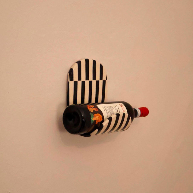 Checkered Ceramic Wine Rack – Wall-Mounted, Handmade in Stoneware