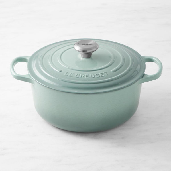 Cast Iron Dutch Oven