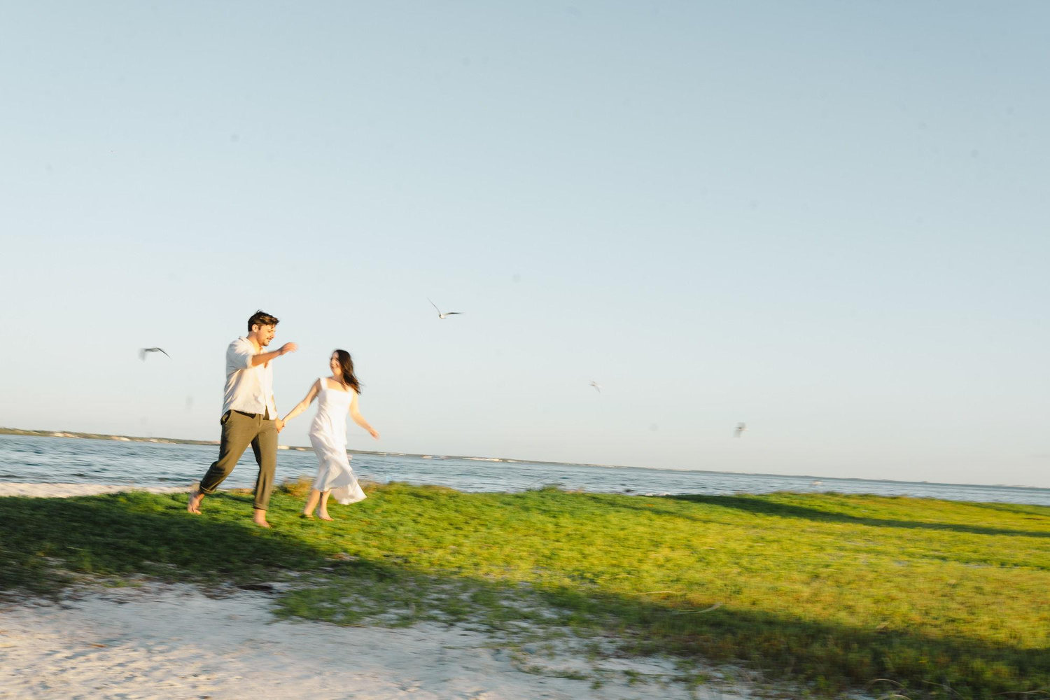 The Wedding Website of Rebecca Elliott and Ryne Hennings