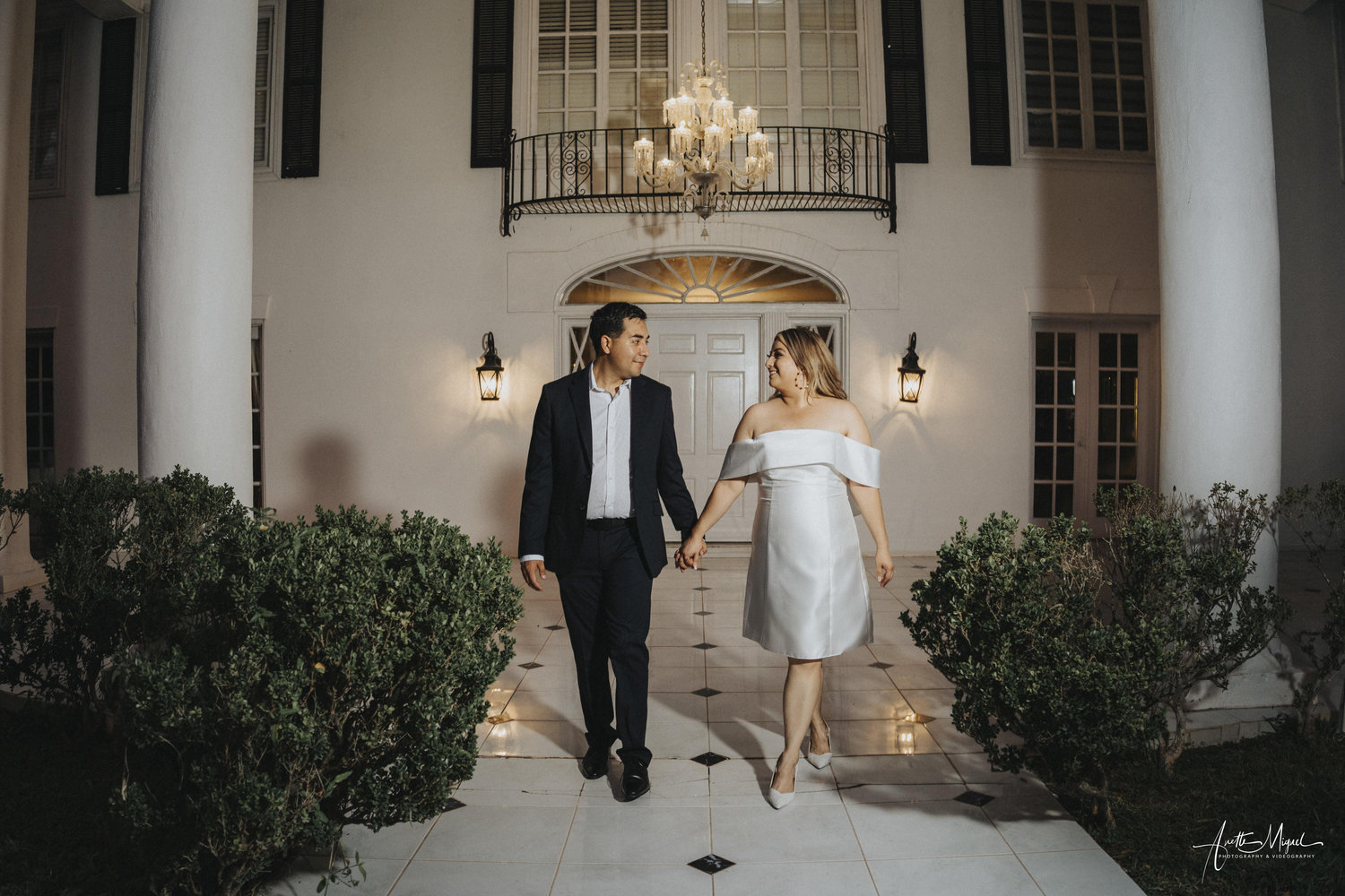 The Wedding Website of Nora Biraghi and Eduardo Pecina