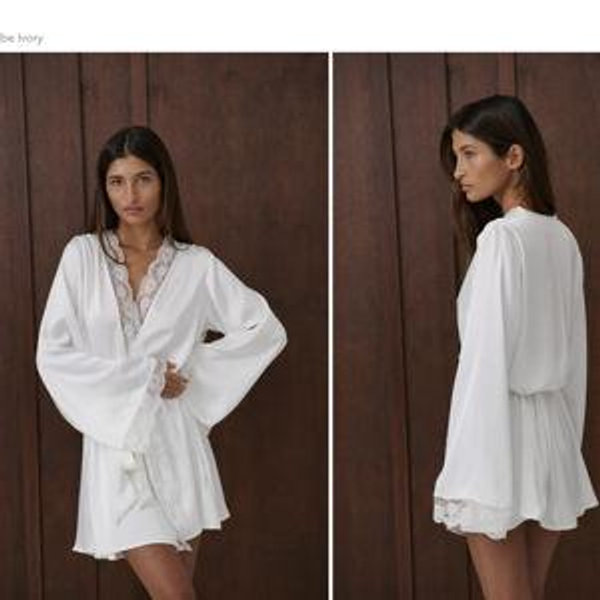 Sidney Robe Ivory