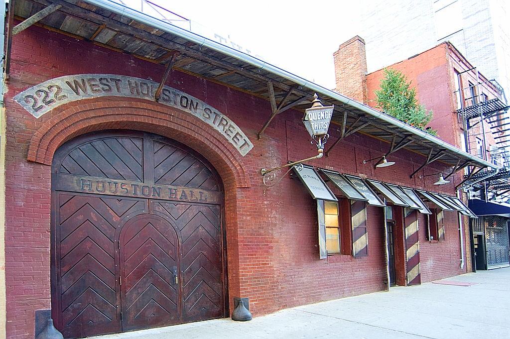 The Wedding Website of Meghan Conway and Geoff Gilb