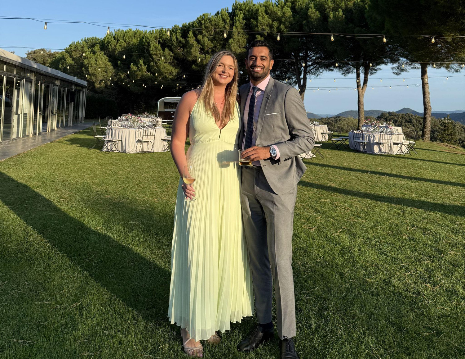 The Wedding Website of Sarah Young and Pratik Gothi