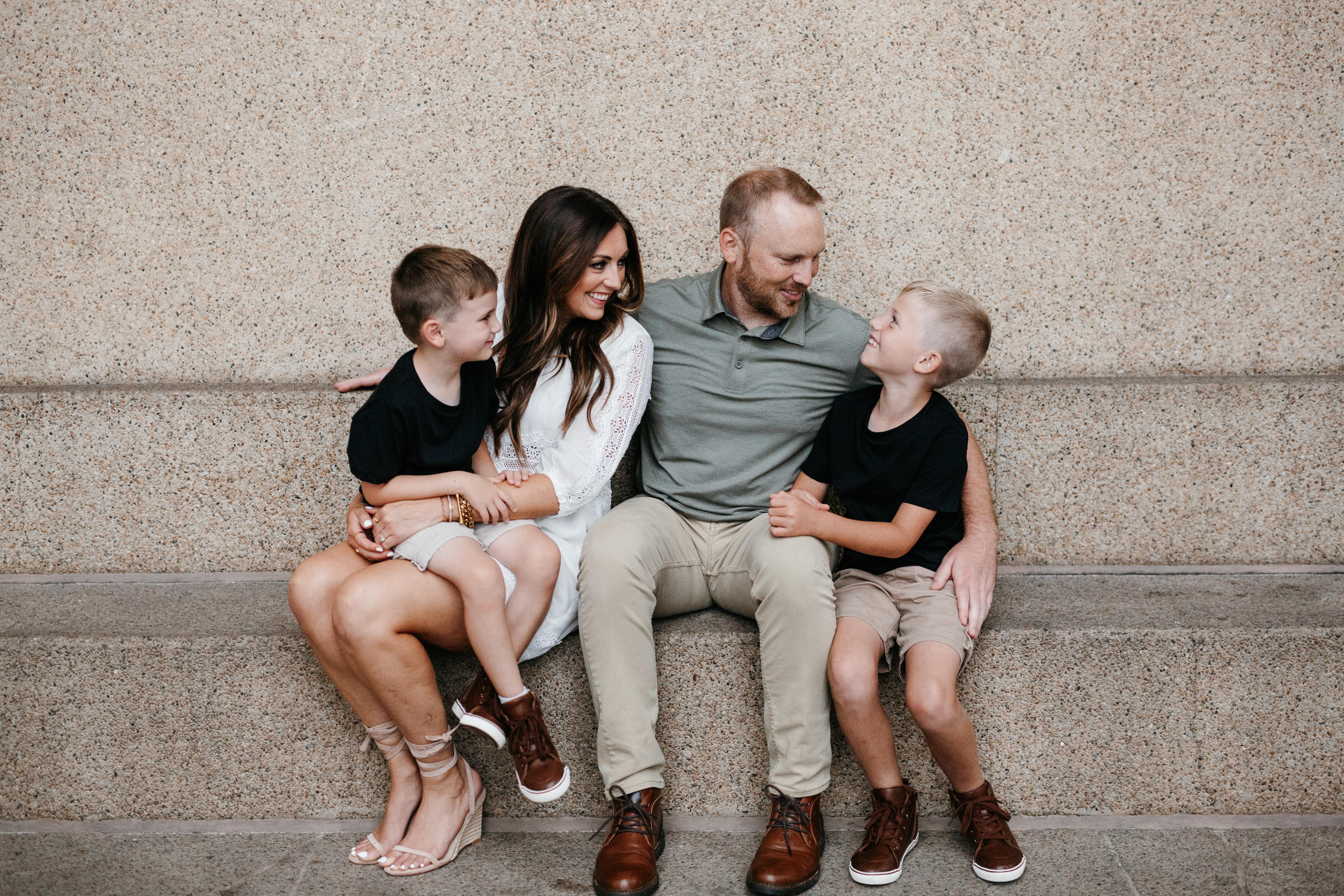 The Wedding Website of Lauren Walton and Kreigh Sloggett