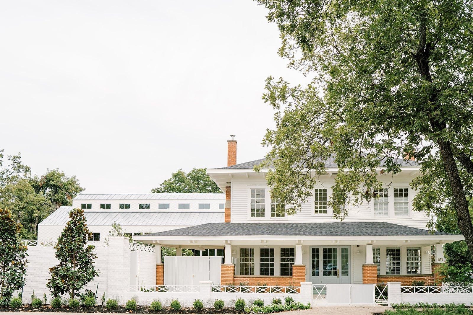 The Wedding Website of Sarah Casey and Shaylan Thompson