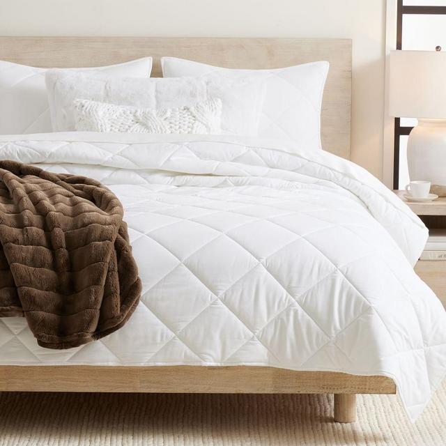 White Cozy Brushed Cotton Flannel Quilt, King/Cal. King