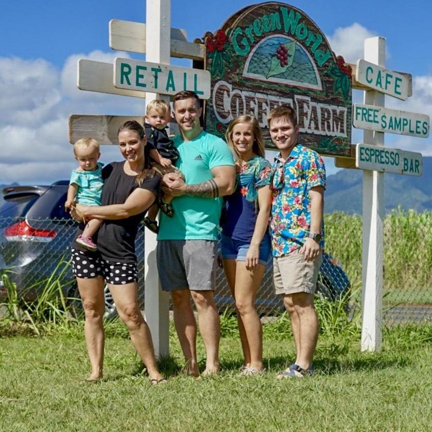 Visiting Angelia's brother and his family in Oahu