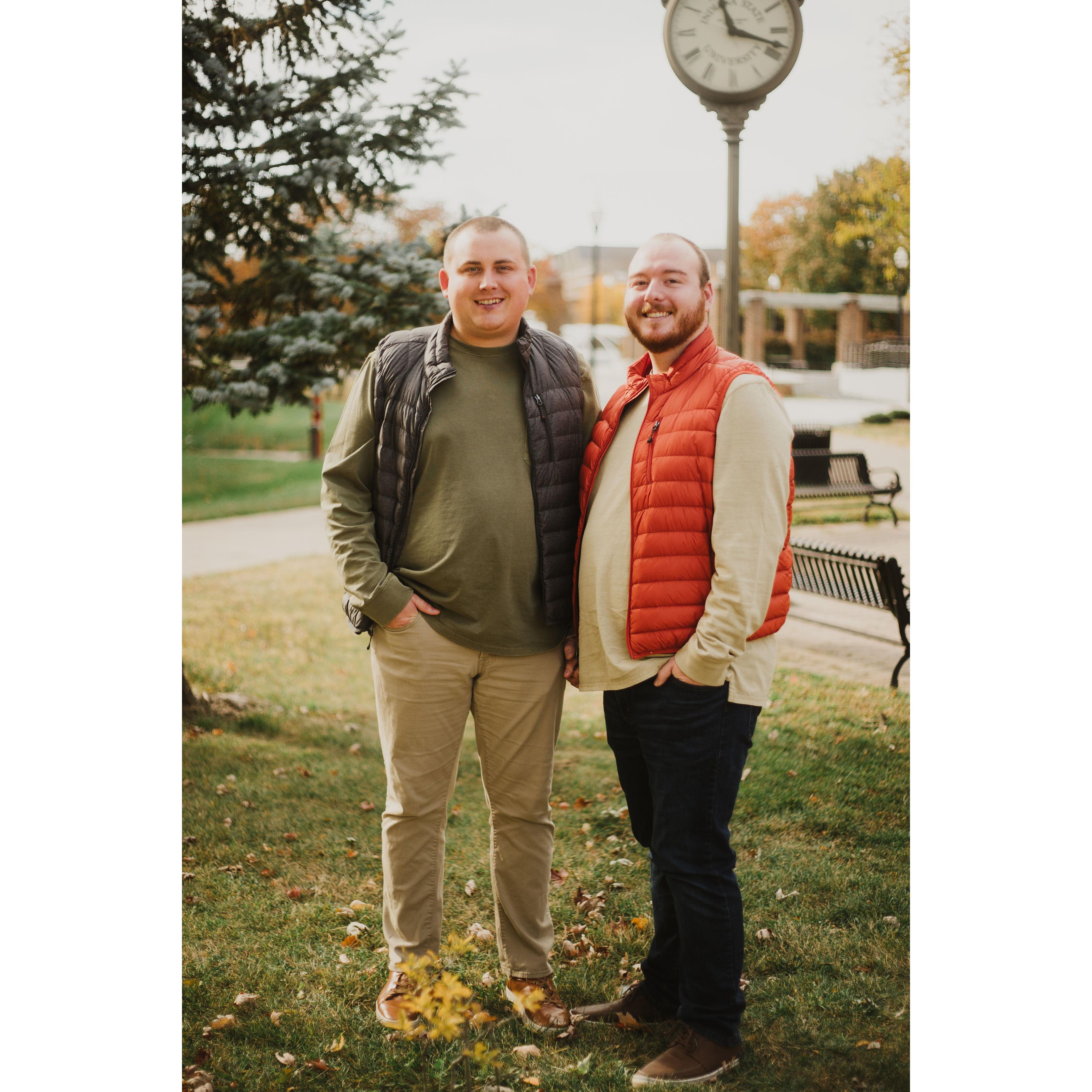 Engagement Photos by Hannah O'Donnell 