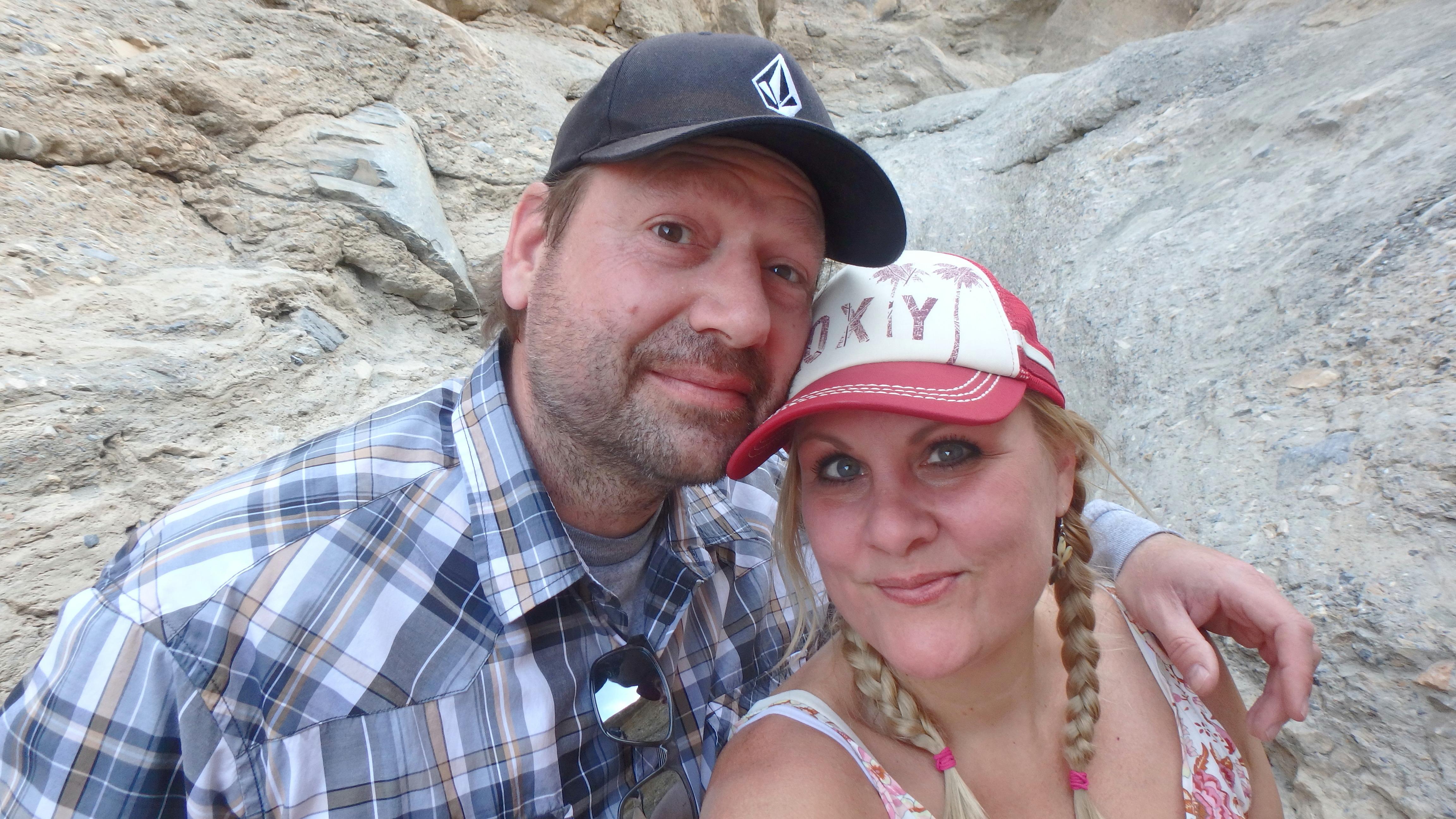 The Wedding Website of Mia Mercado and Dan Broadhead