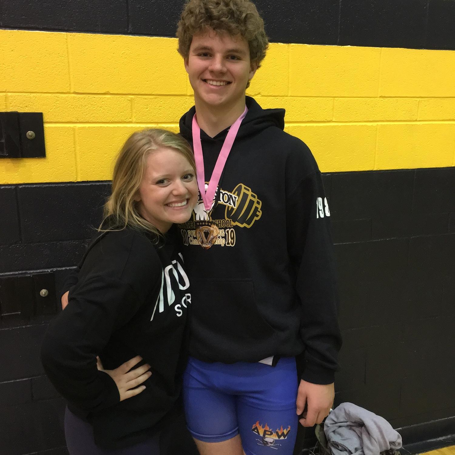 Lane got 5th in powerlifting state!