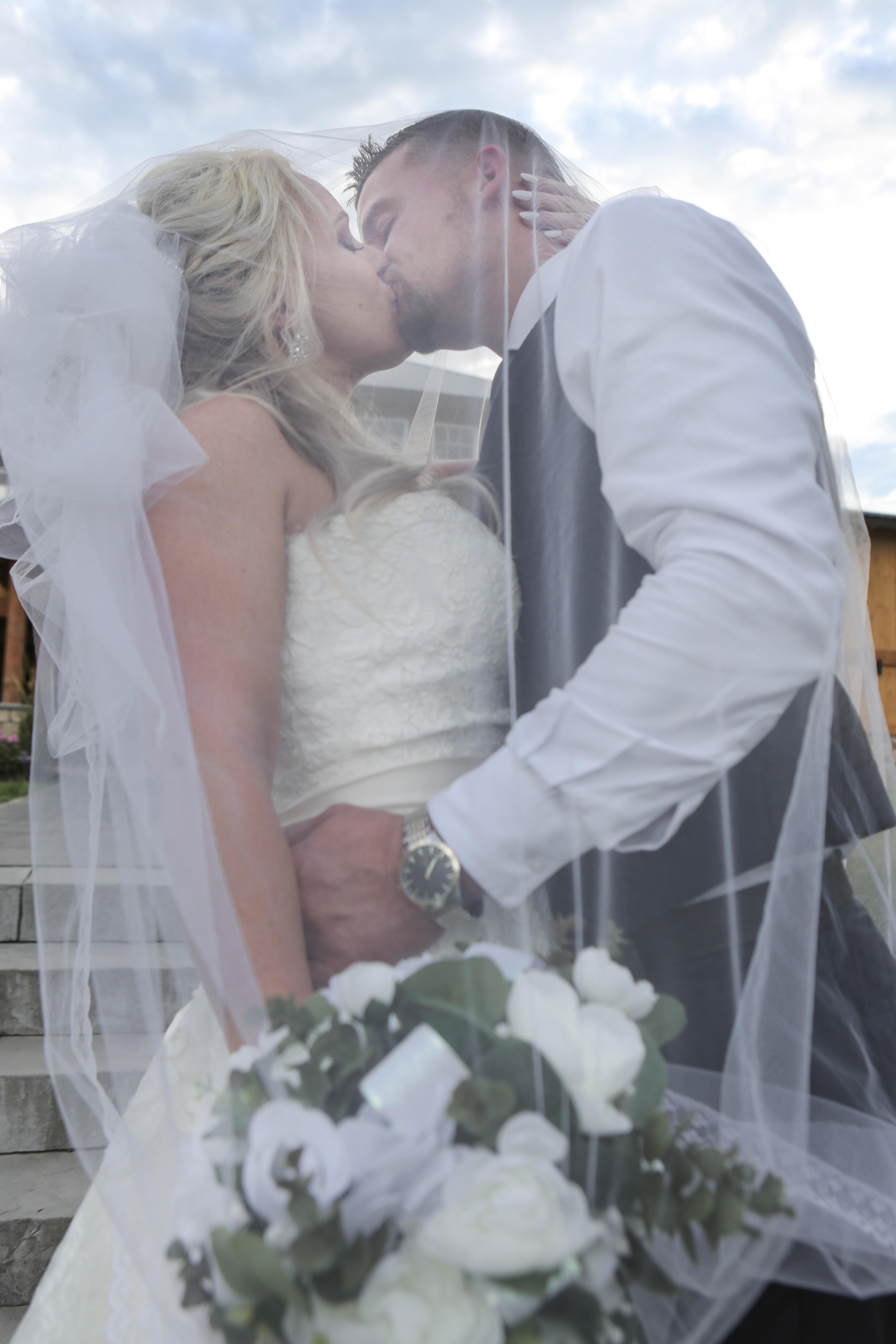 The Wedding Website of Gene Jr. Watson and Amber Watson