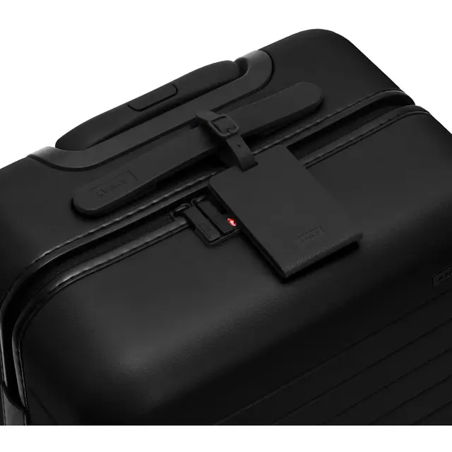 The Luggage Tag