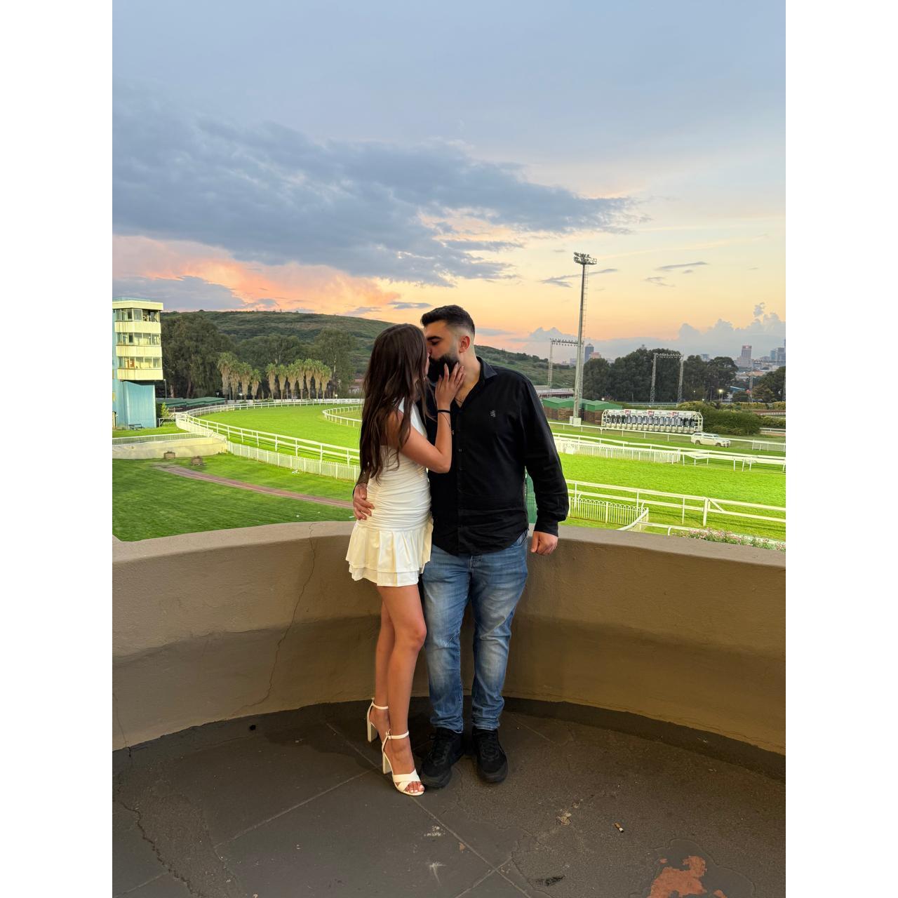 Sunset kisses ❤️