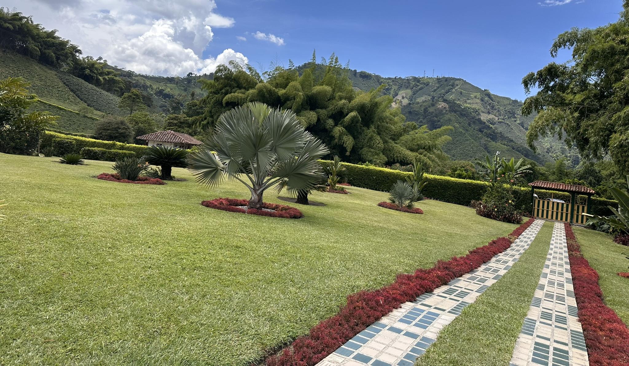 The Wedding Website of Jessica Herrera and Gabriel Pereira