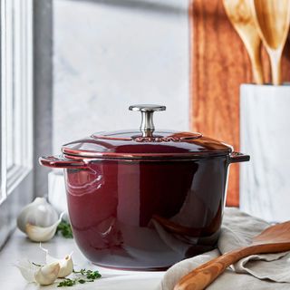 Petite French Dutch Oven