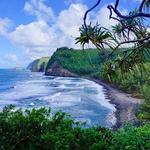 Pololū Beach