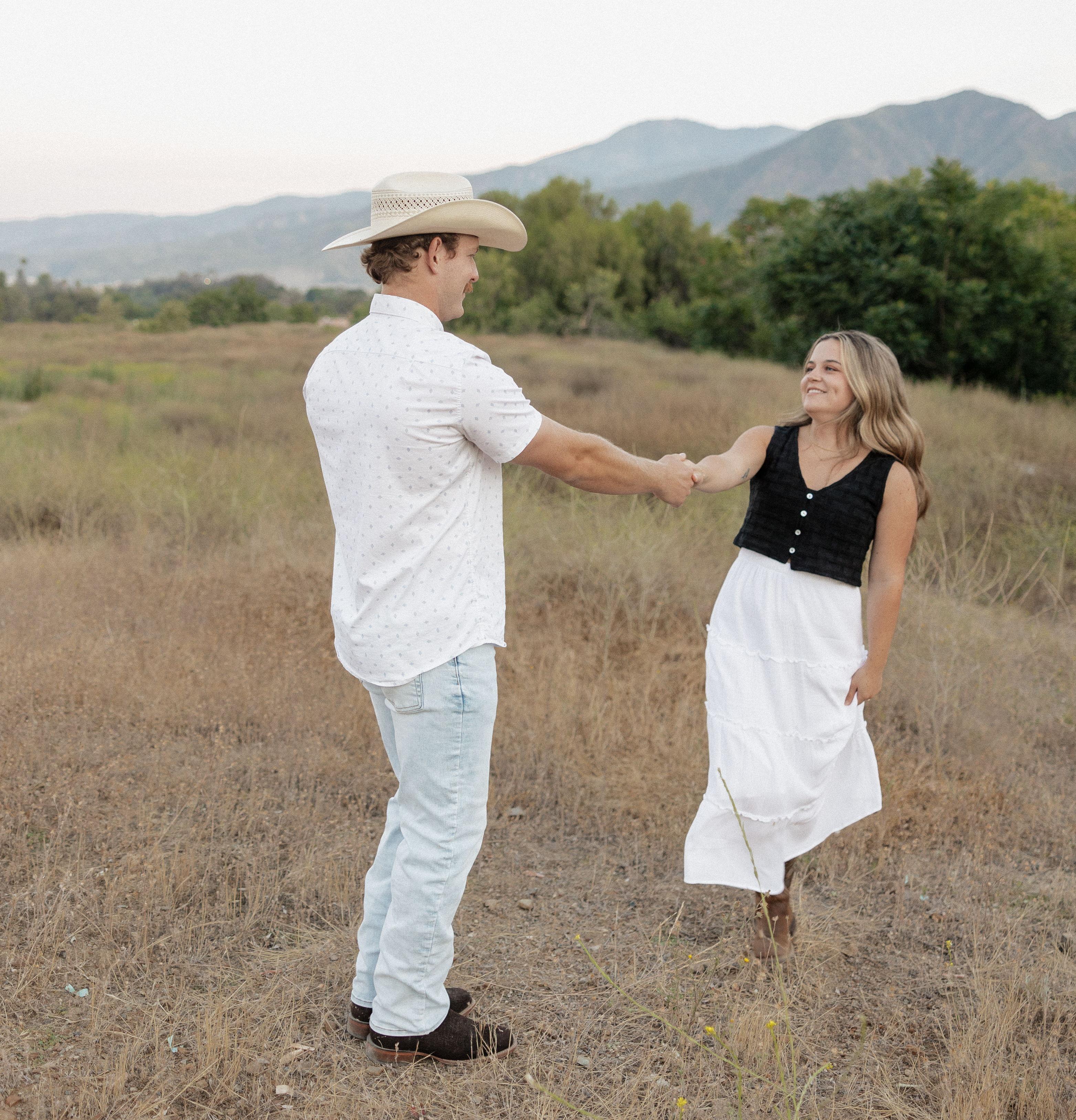 The Wedding Website of Hannah Matthews and Shilo Zangari