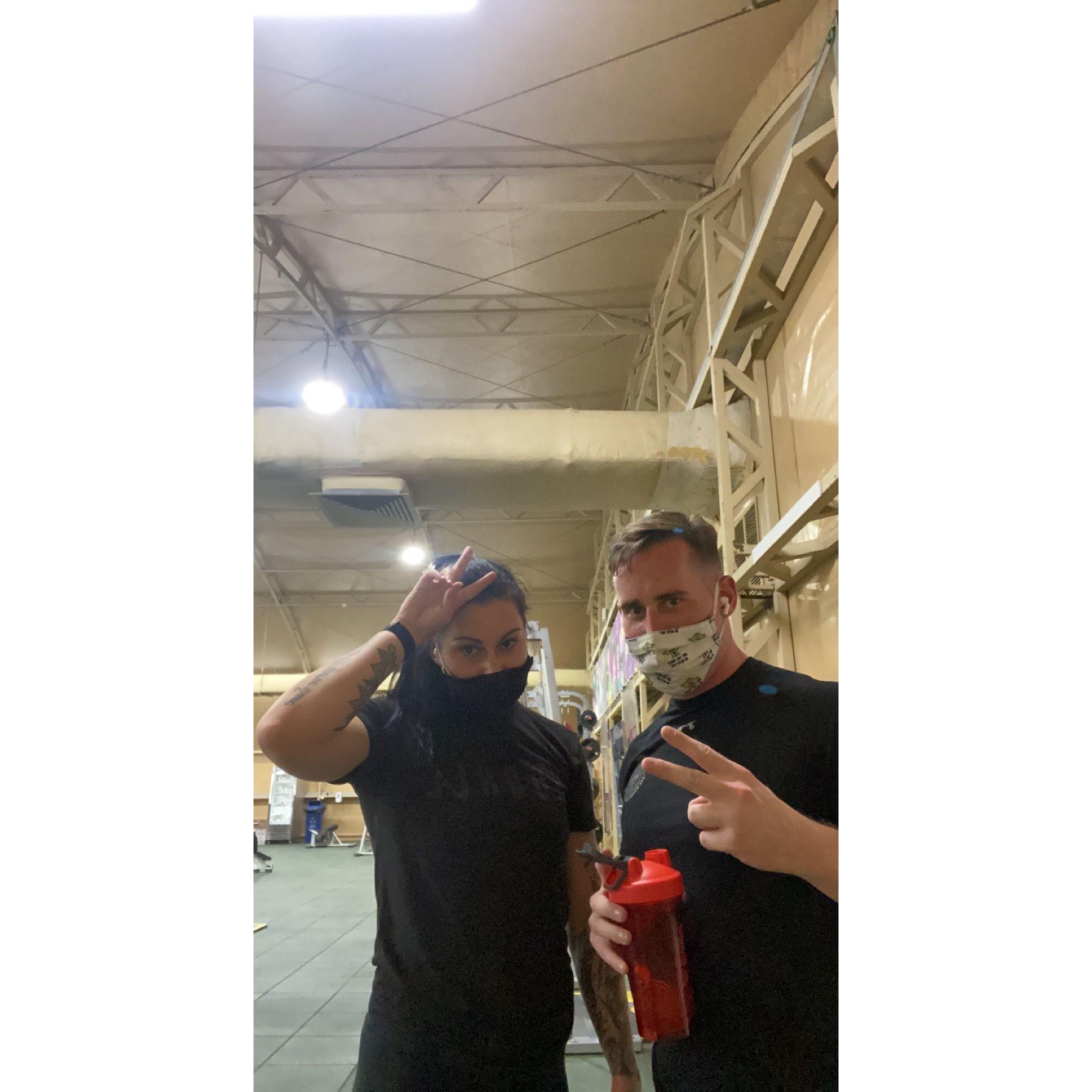 Grabbing a quick lift in Kuwait before heading back home. Funny enough, we were staying in a tent on the opposite side of the base and walked to/from the gym (about a mile) and it was HOT.
