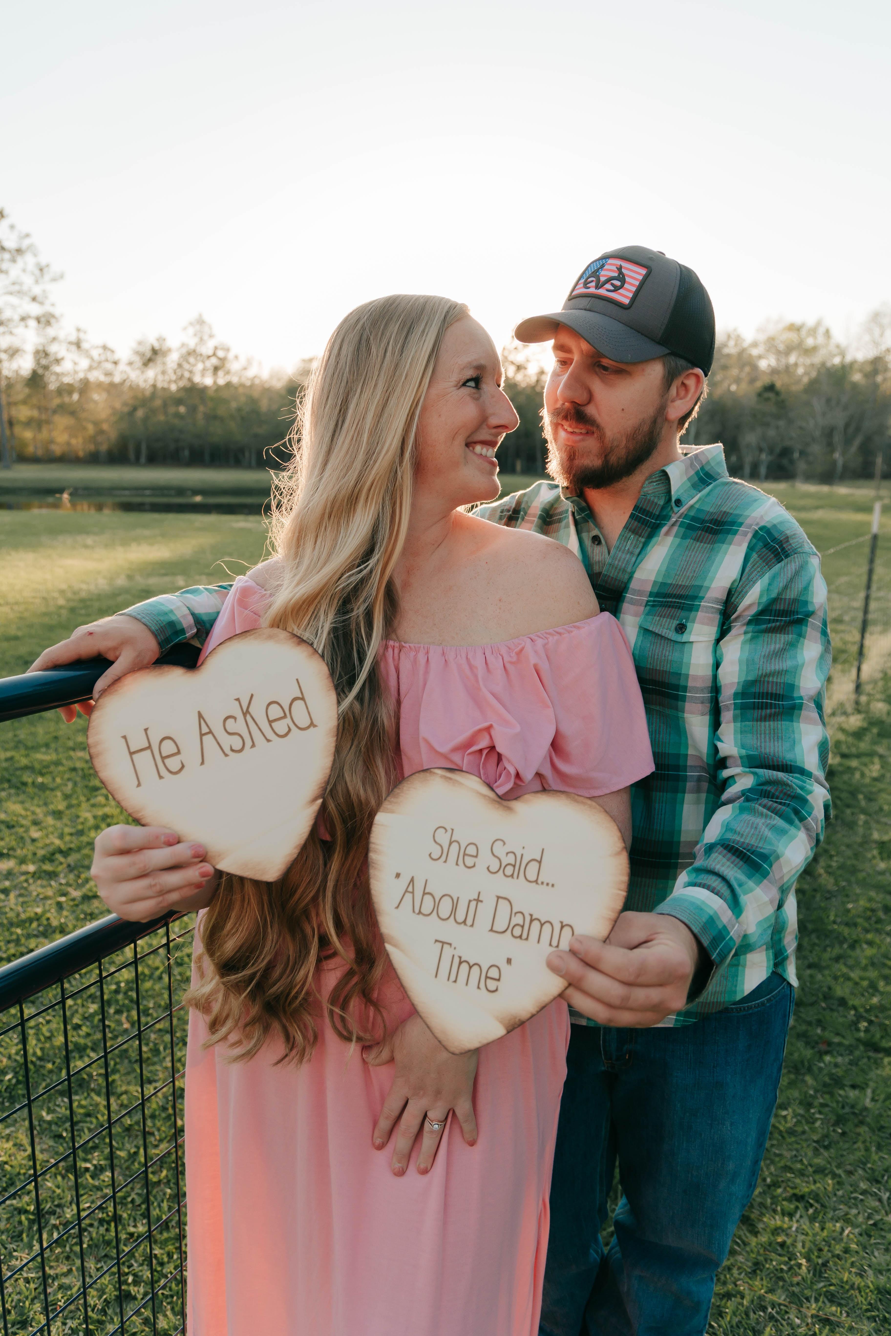 The Wedding Website of Nicole Mann and Russell Brown