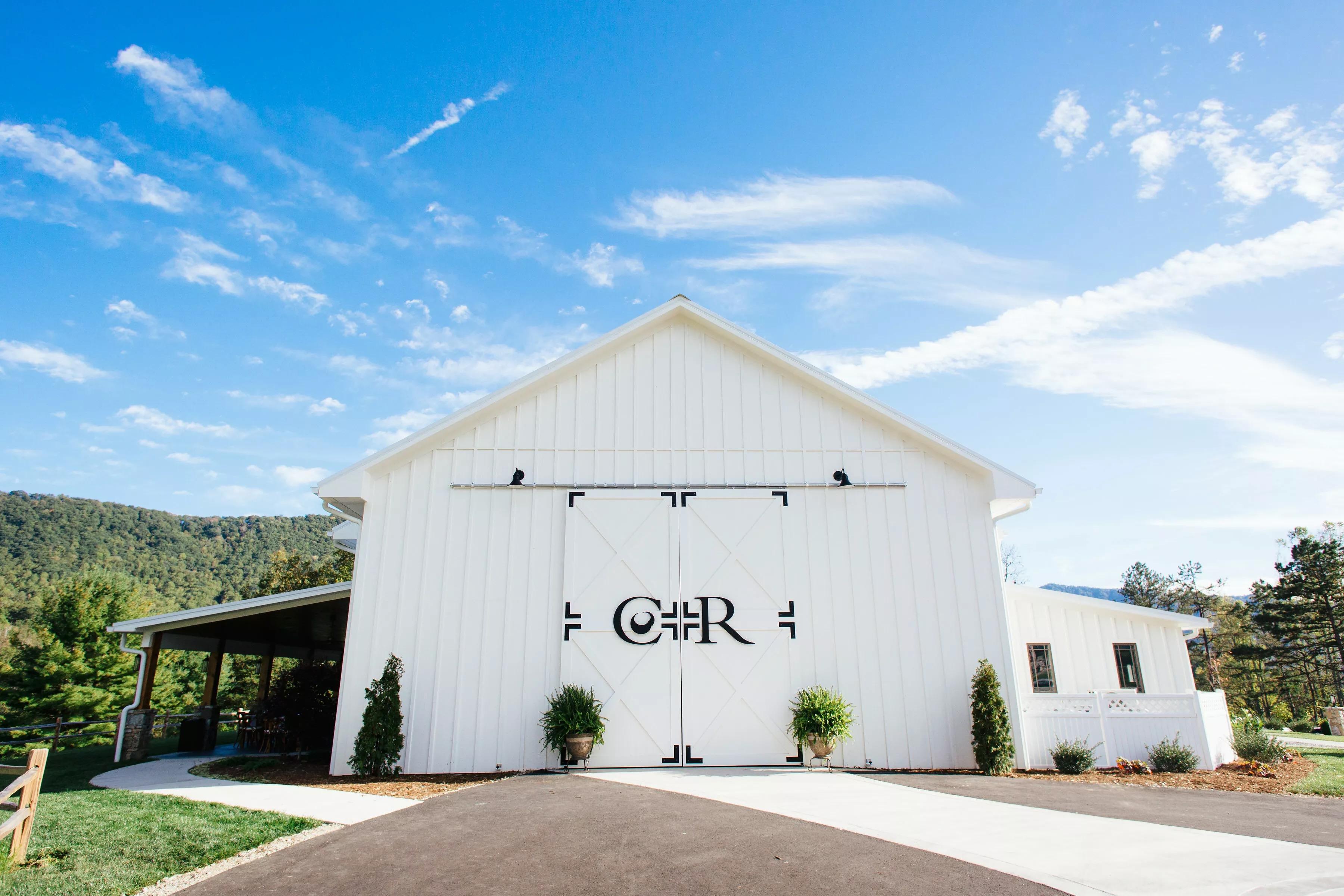 The Wedding Website of Molly Petersen and Ross Maksymetz