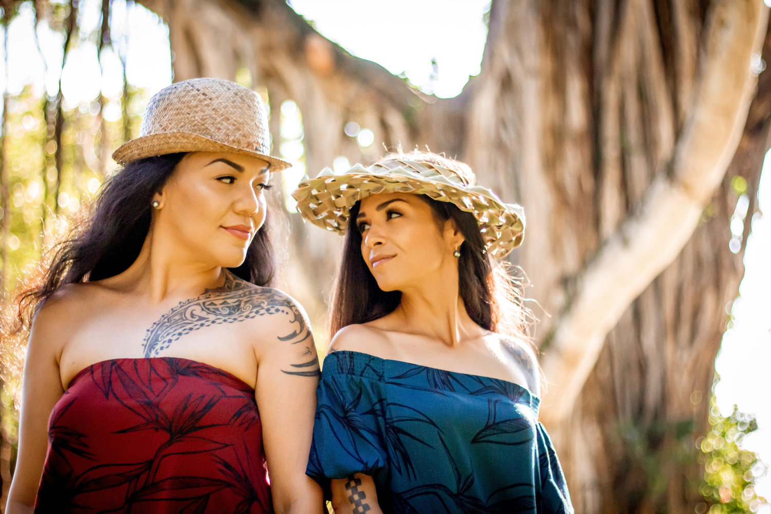 The Wedding Website of Leonani Nāhoʻoikaika and ʻAlohilani Medeiros