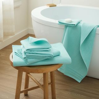 Basics Waffle Woven 6-Piece Terry Bath Towel Set