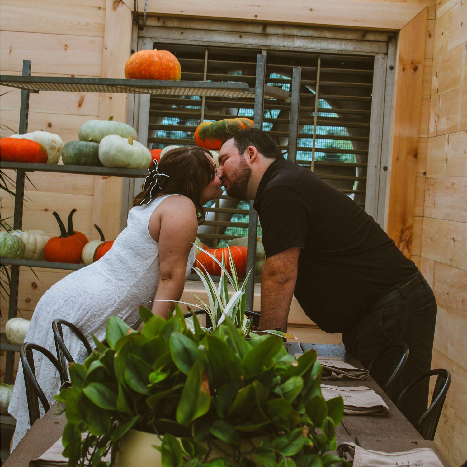 Grayce Gardens | Chambersburg, PA | @emzp.hotography - Instagram