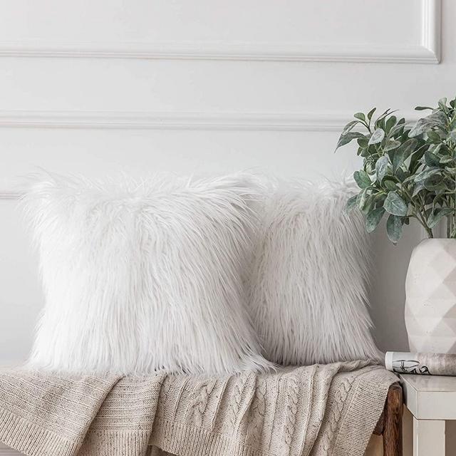 Ashler Pack of 2 Decorative Luxury Style White Faux Fur Throw Pillow Case Cushion Cover 18 x 18 Inches 45 x 45 cm