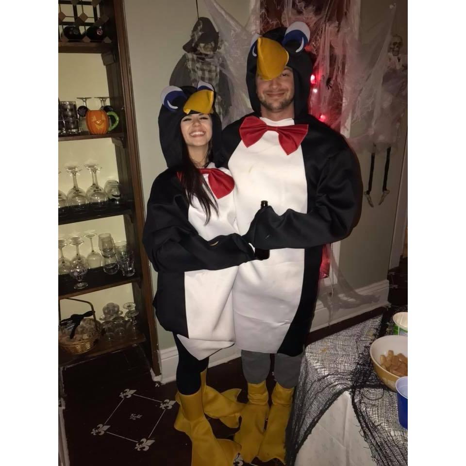Only the coolest wear matching penguin suits on Halloween..
Oct2017