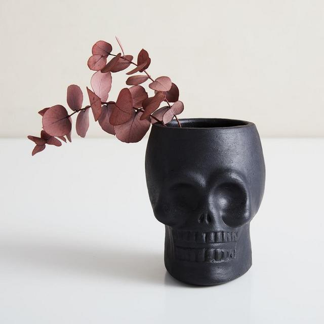 Terracotta Skull Vase, Black