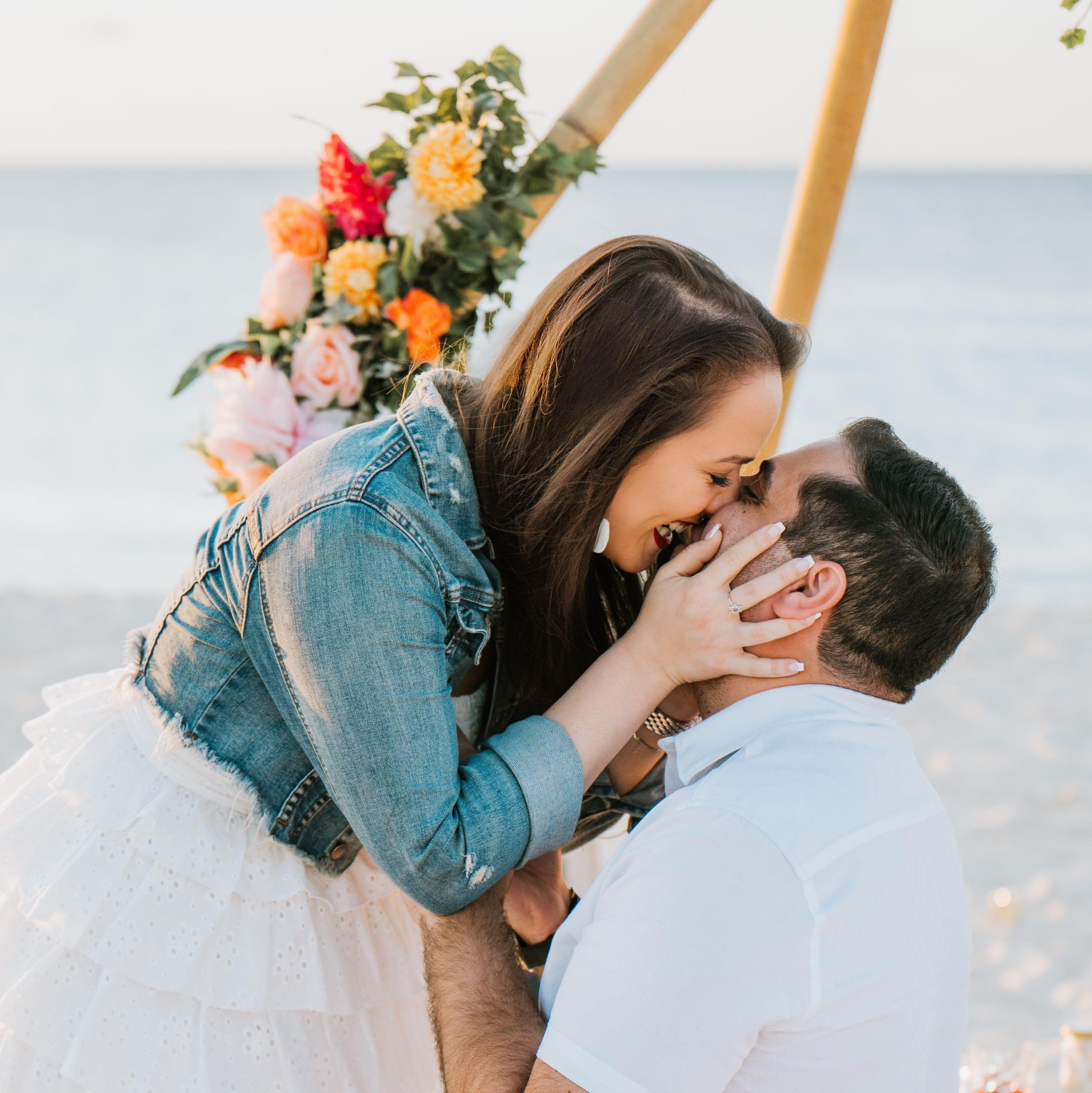 Just after Elvin pulled out the ring... Jillian didn't even give him the opportunity to say anything before she screamed, kissed him, and put the ring on her own finger!