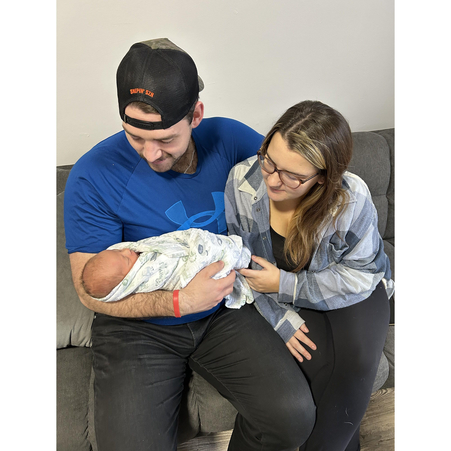 First family picture after Beau was born