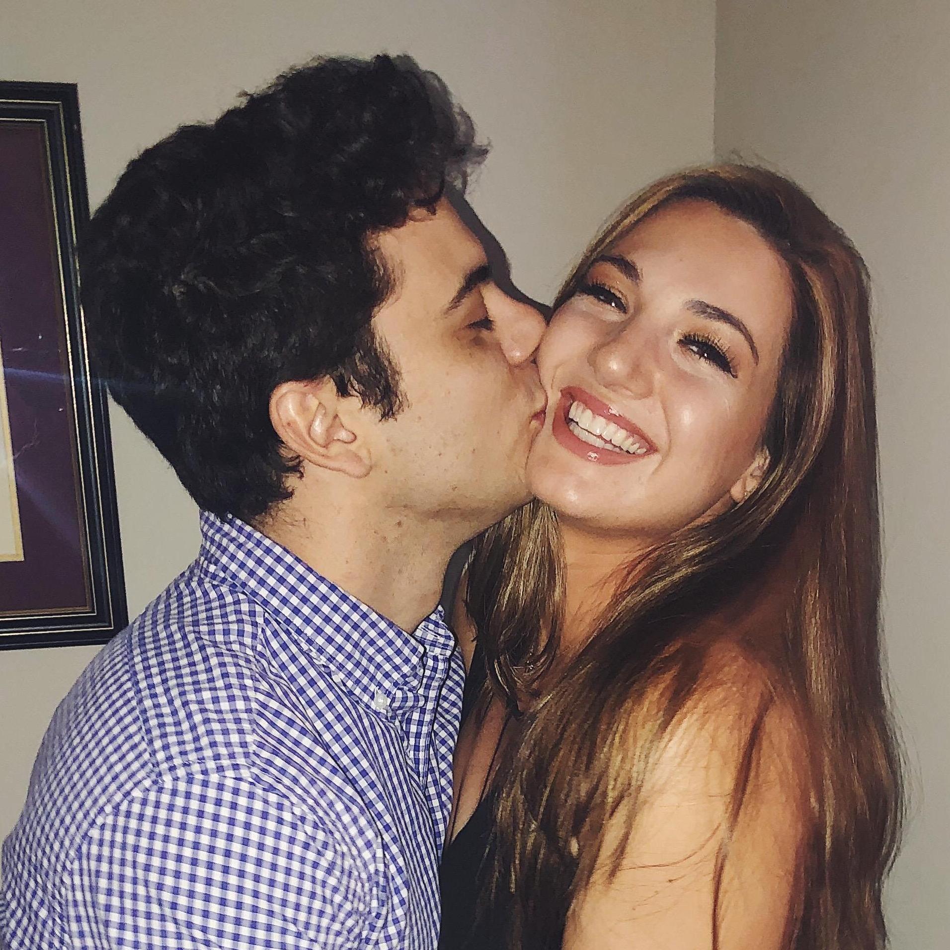 January 2020- Samantha flew to NC where she celebrated NYE 2020 at a piano bar with Michael and some friends!
