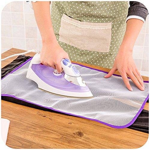 AKOAK 4 Pack 2 Different Size High Temperature Ironing Cloth Ironing Pad Household Protective Insulation Against Pressing Pad Boards Mesh Cloth（Random Color）