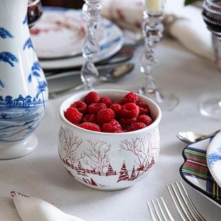 Country Estate Winter Frolic Comfort Bowl