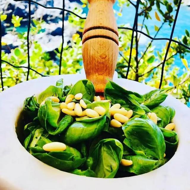 Pesto Cooking Class in Cinque Terre