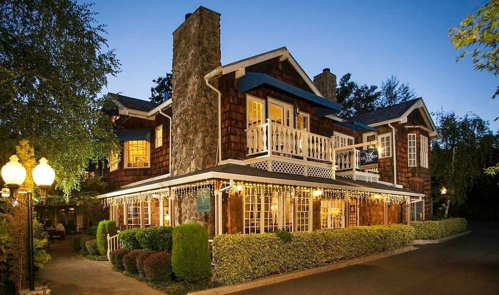 The Wedding Website of Dakota Morlan and Dominic Tassinari