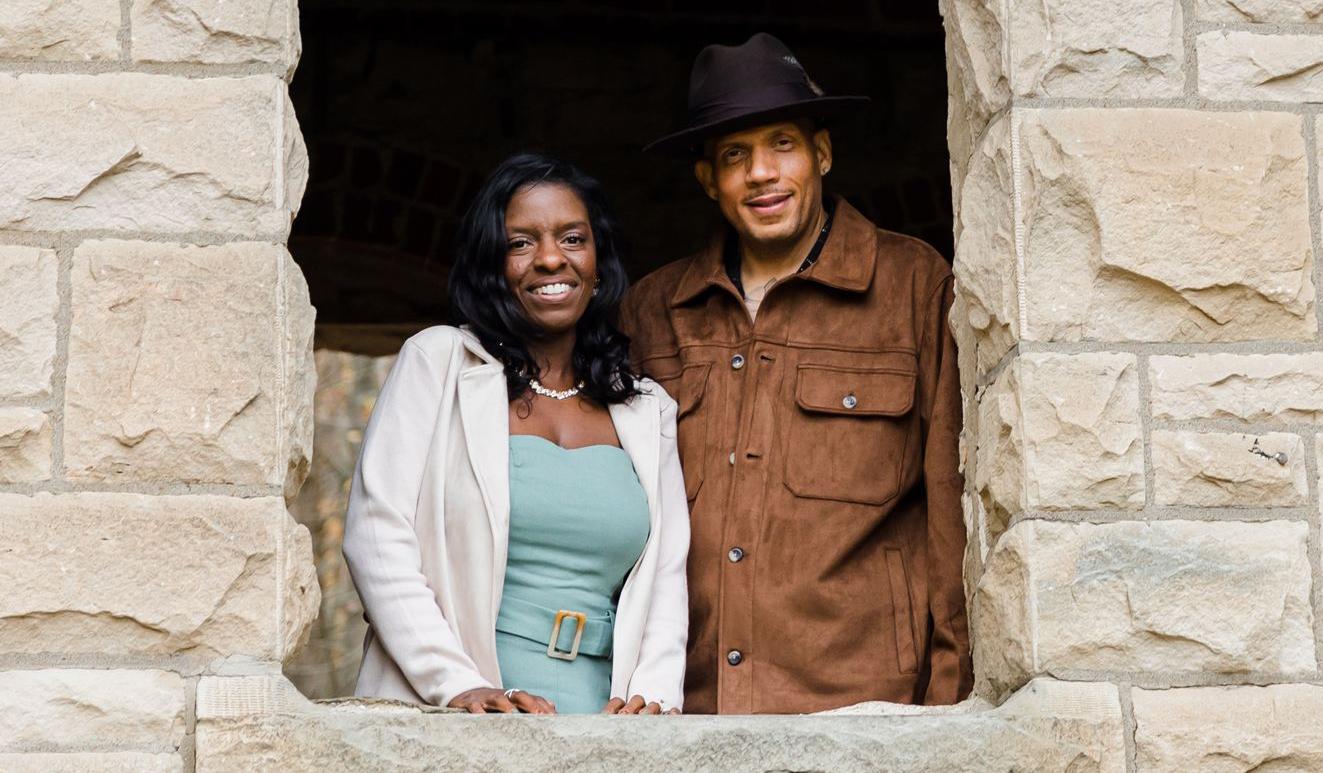 The Wedding Website of Jocelyn Crisp and Anthony Ingram