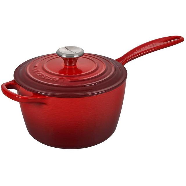 Le Creuset Signature Saucepan, 2.25 qt.