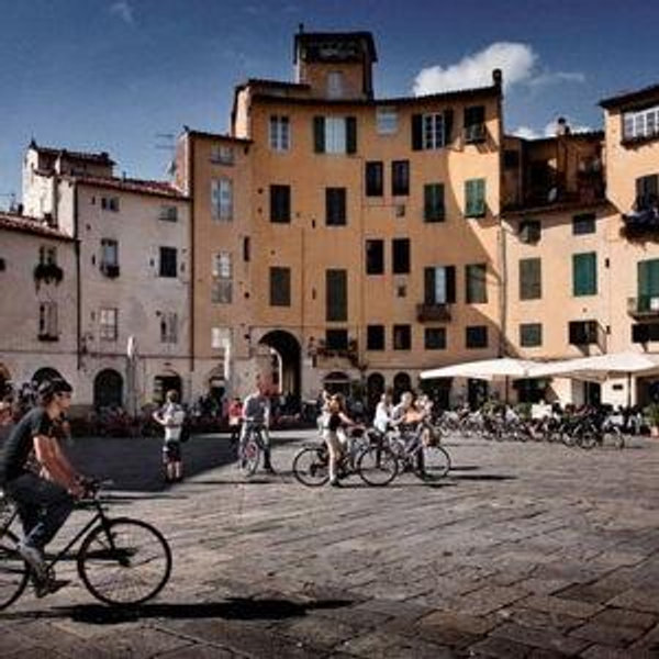 EBike Tour of Lucca, Italy